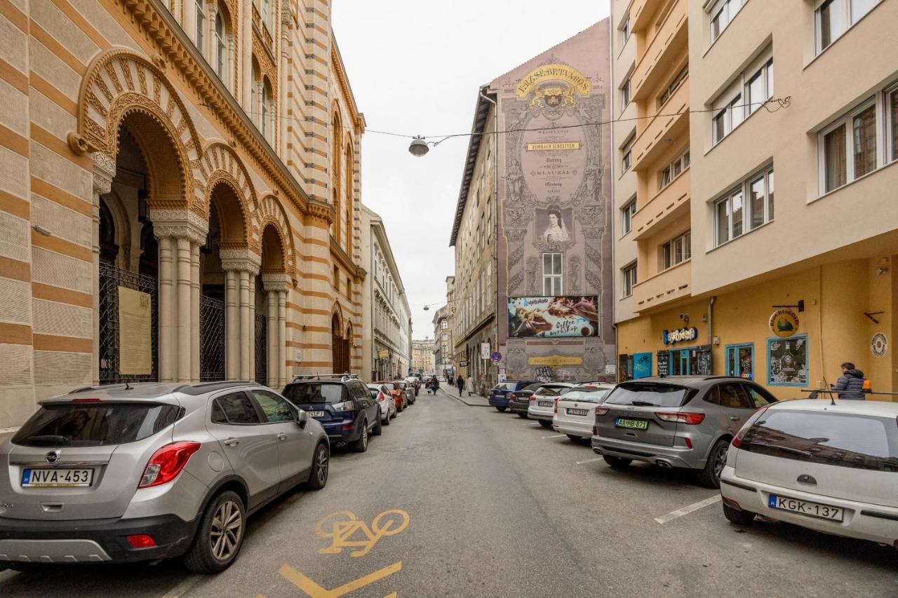 Pearl In The Heart Of The City Budapesta Exterior foto